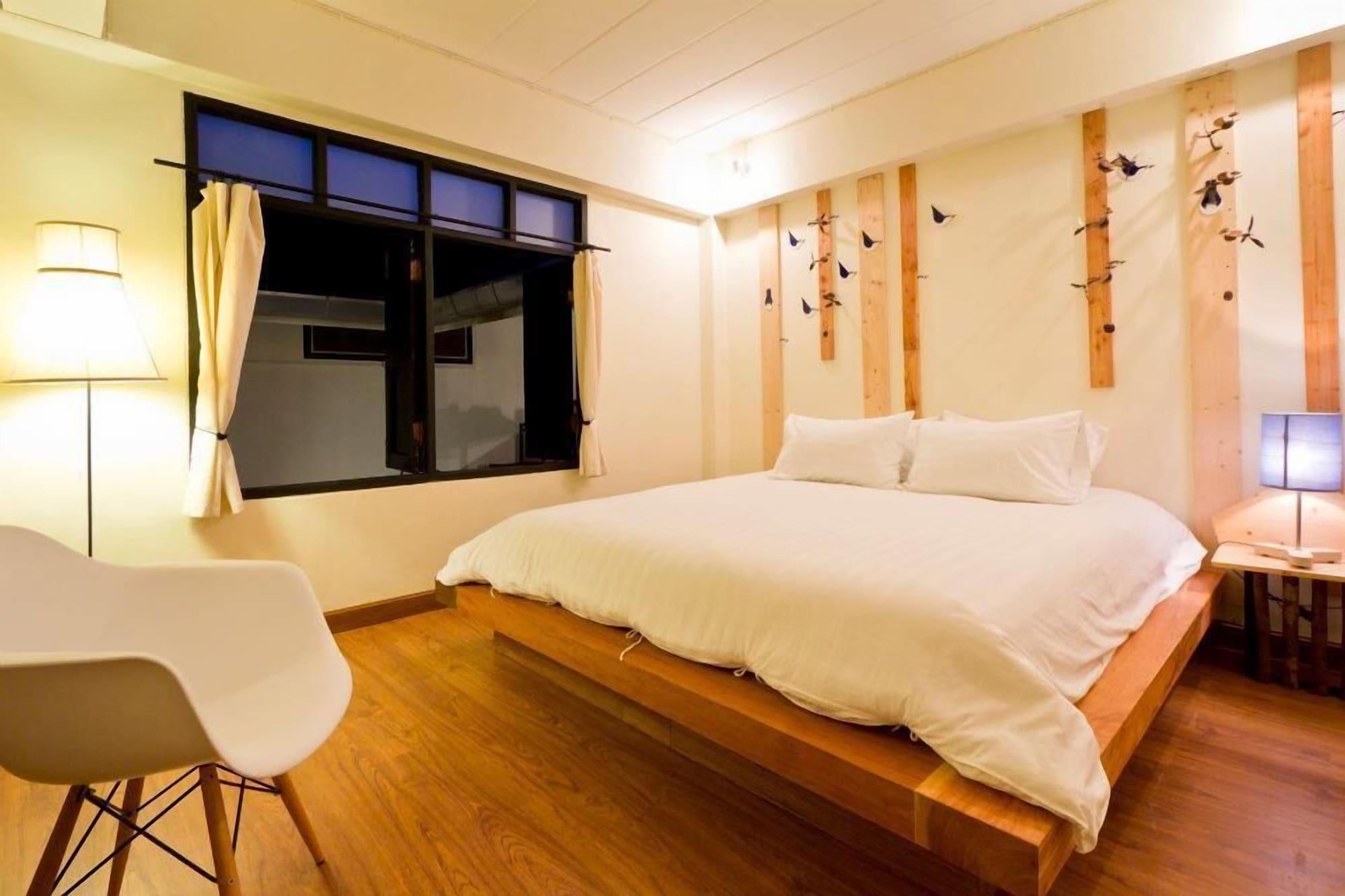 Early Bird Bed & Breakfast (Adults Only) Chiang Mai Esterno foto